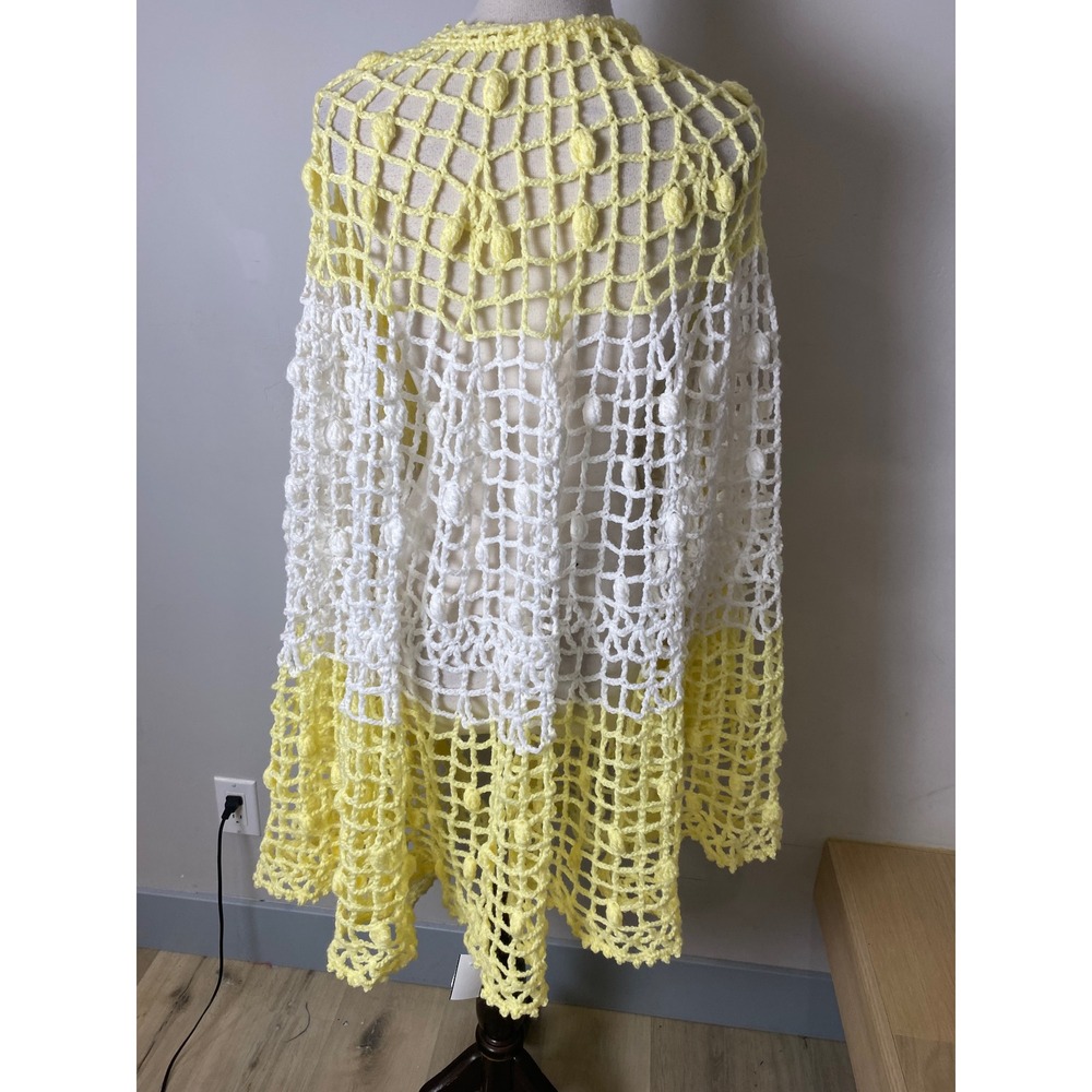 Vintage 60s 70s Crochet Shawl Wrap Yellow White Popcorn Stitch Boho Open Knit - Picture 5 of 5